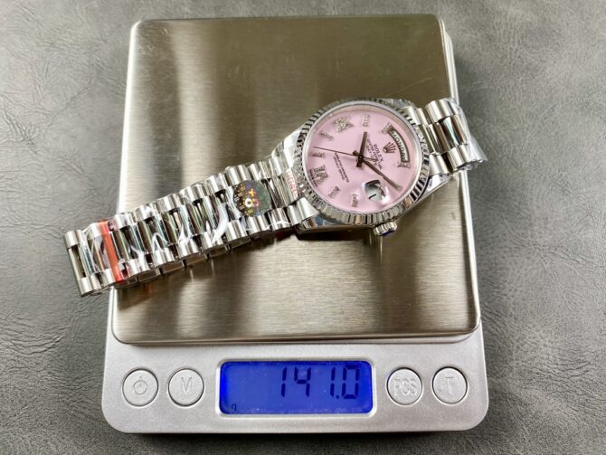 Replica Rolex Day Date 36 Pink Roman m128236 0006