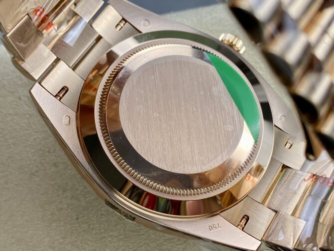 Replica Rolex Day-Date 228235 Chocolate Brown Dial Fluted Bezel 40mm Mens Watch
