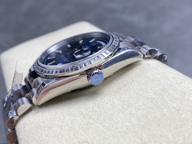 Replica Rolex Day Date 36mm Bright Blue Diamond-Set Dial Diamond-Set Bezel m128396tbr 0024