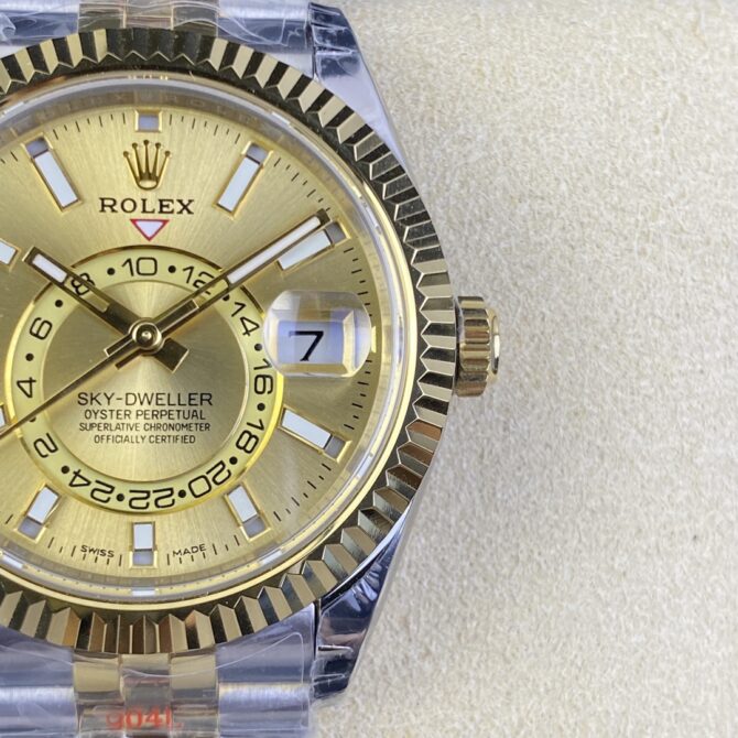 Rolex Sky Dweller 42mm Champagne Dial Stick Markers Jubilee M336933 0002 Men's Watch