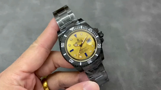 Rolex Submariner Diw 116610 PVD-DLC Stainless Steel Carbon Fiber Bezel Champagne Dial