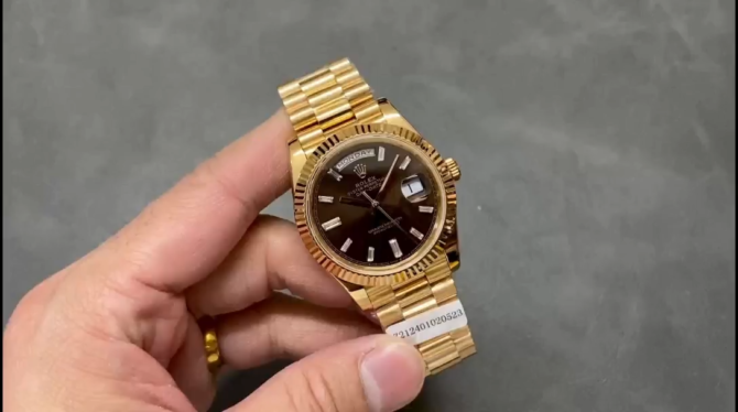 Replica Rolex Day-Date 228238 Black Diamond Dial Fluted Bezel 40mm Mens Watch