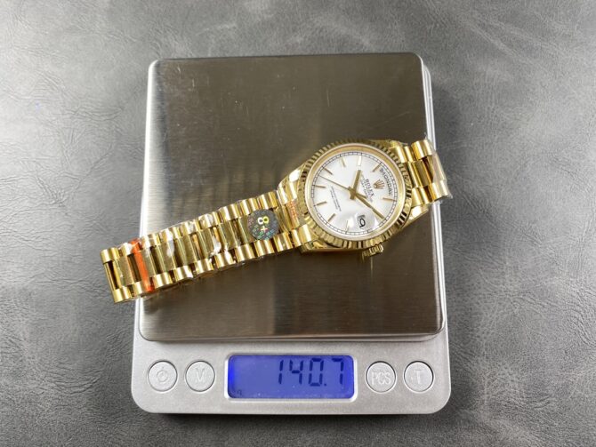 Replica Rolex Day-Date 128239 Blue Ombre Diamond Dial 36MM Unisex Watch