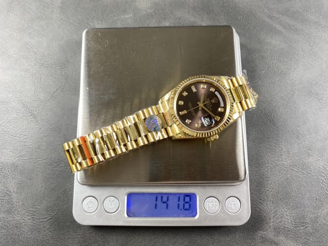 Replica Rolex Day-Date 128238 Fluted Bezel Green Diamond Dial 36MM Unisex Watch
