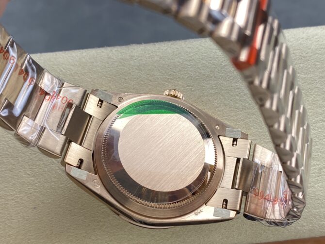 Replica Rolex Day-Date 128345RBR White Dial Everose Gold 36MM Unisex Watch