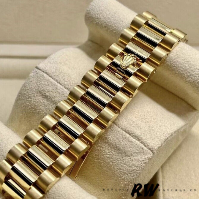 Replica Rolex Day-Date 118208 Yellow Gold Blue Diamond Dial 36mm Unisex Watch