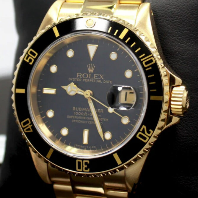 Rolex Submariner 16618 Yellow Gold Black Dial 40mm Mens Replica Watch
