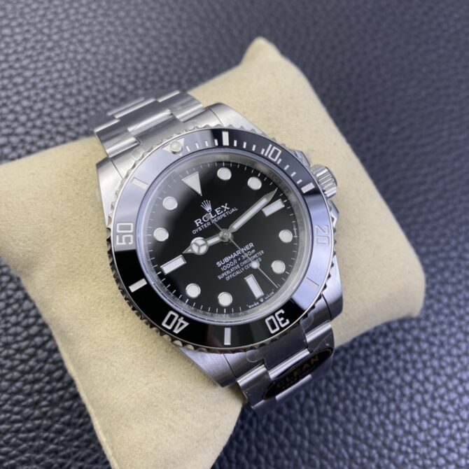 Rolex Submariner 124060 Oyster Stainless Steel Black Dial 41mm Mens Replica Watch