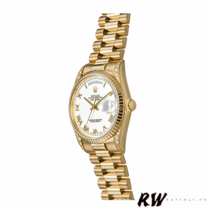 Replica Rolex Day-Date 118338 Yellow gold Silver dial 36mm Unisex Watch