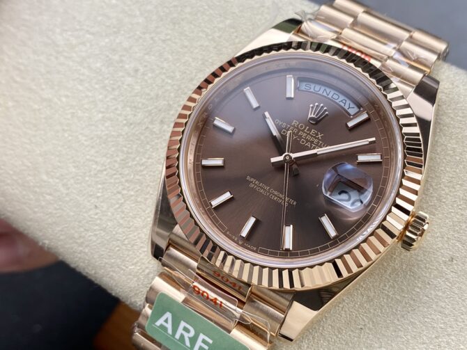Replica Rolex Day-Date 228235 Chocolate Brown Dial Fluted Bezel 40mm Mens Watch