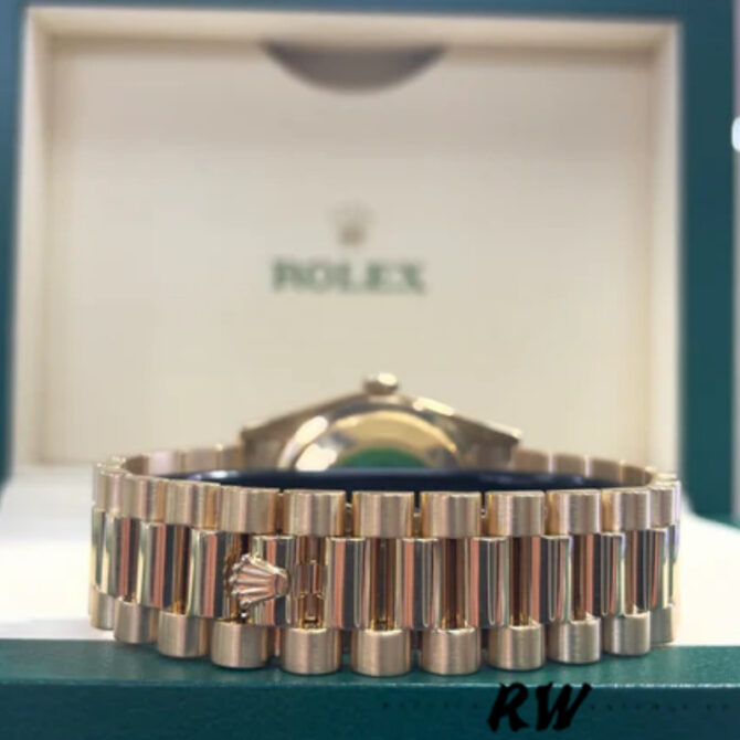 Replica Rolex Day-Date 118235 Rose Gold Chocolate Brown Dial 36mm Unisex Watch