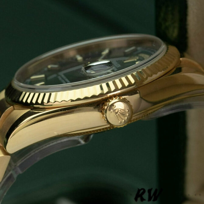 Replica Rolex Day-Date 118235 MOP Black Dial 36mm Unisex Watch