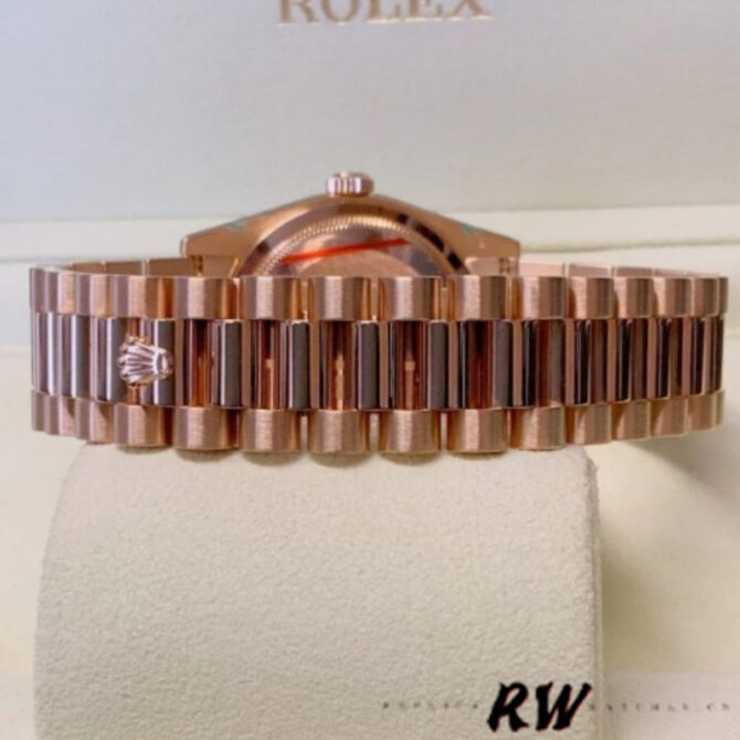 Replica Rolex Day-Date 118205 Rose Gold Champagne Diamond Dial 36mm Unisex Watch