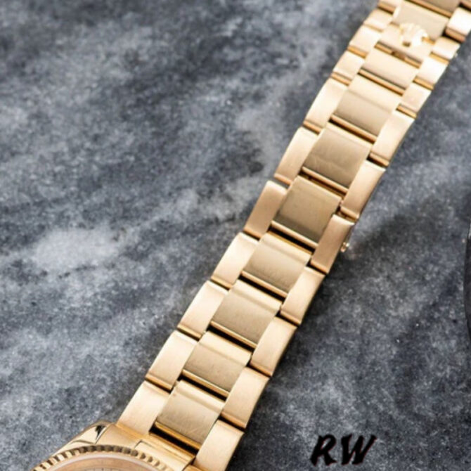 Replica Rolex Day-Date 118239 MOP Diamond Dial 36mm Unisex Watch