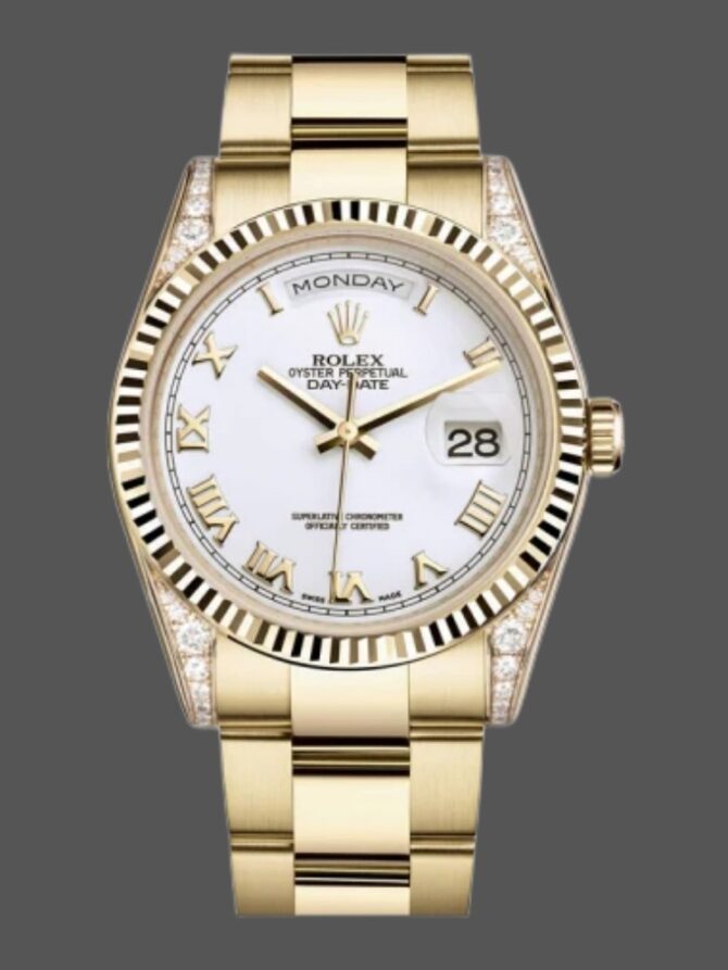 Replica Rolex Day-Date 118338 Yellow gold Silver dial 36mm Unisex Watch
