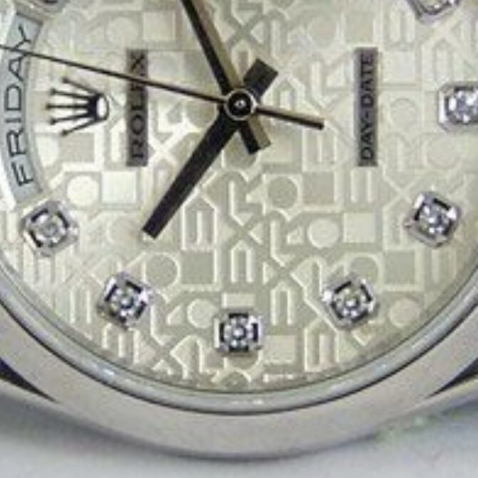 Replica Rolex Day-Date 118206 Jubilee Silver Dial Diamonds 36mm Unisex Watch