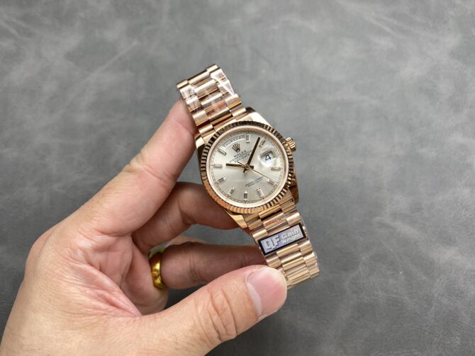 Replica Rolex Day-Date 228235 Sundust Index Dial Fluted Bezel 40mm Mens Watch