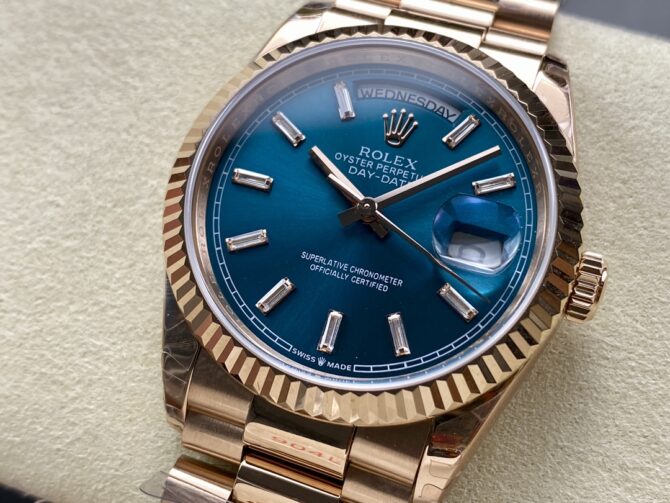 Replica Rolex Day Date Oyster 36 mm Everose Gold Blue Green Dial M128235 0085