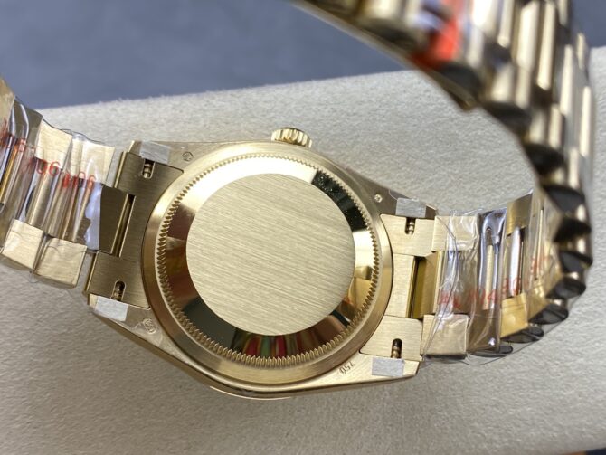 Replica Rolex Day-Date 118238 MOP White Dial 36mm Unisex Watch