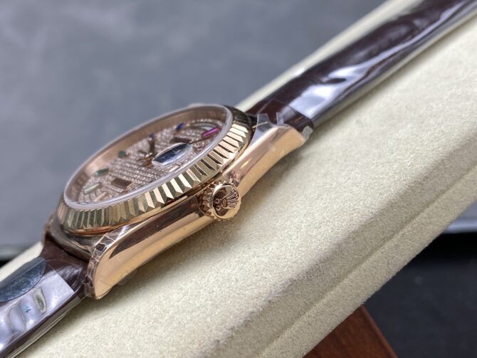Replica Rolex Day Date 36 Diamond Paved Dial Fluted Bezel 18K Everose gold 128235 0039 President Watch