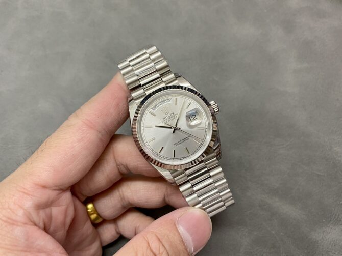 Replica Rolex Day Date 36mm Platinum White Gold Silver Index 128236 0001
