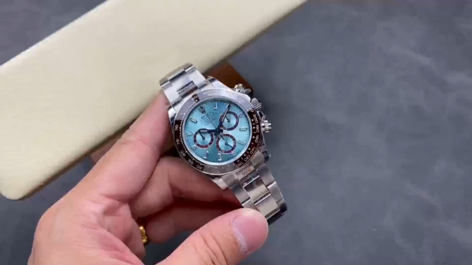 Rolex Platinum Cosmograph Daytona Ice Blue Ice Blue Diamond Baguette Mark 126506 0002