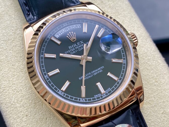 Replica Rolex Day Date 36 Everose Gold Black Dial 118135 0063 Leather Watch