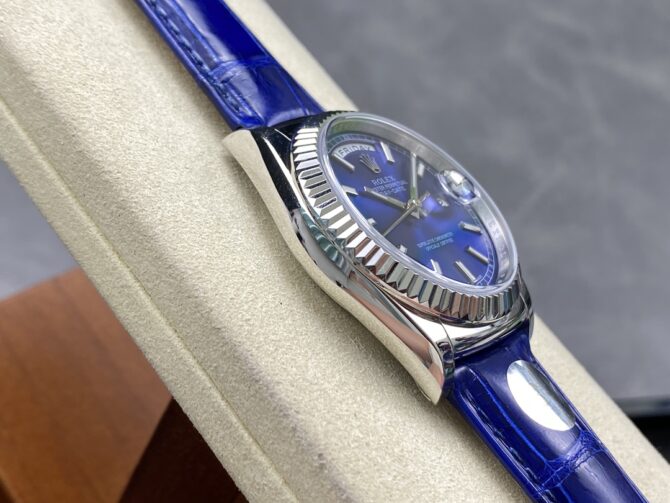 Replica Rolex Day Date 36mm White Gold Fluted Bezel 118139 0004 Blue Index