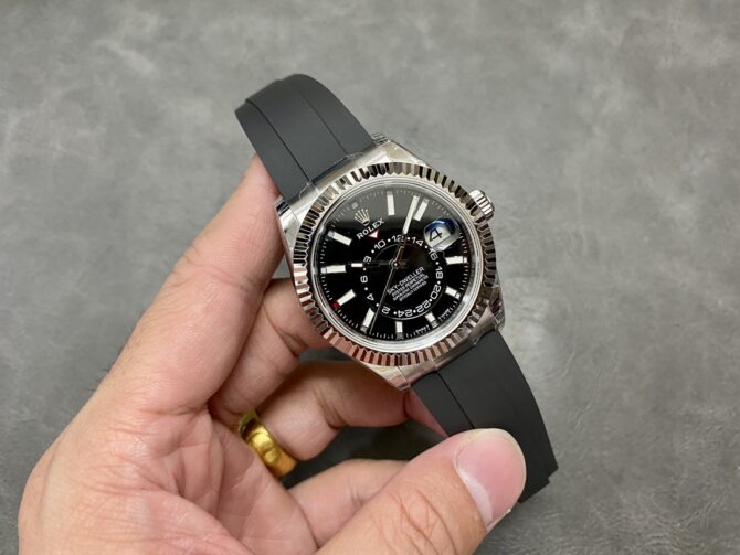 Rolex Sky Dweller 42 White Gold Black Dial M336239 0002 Men's Watch