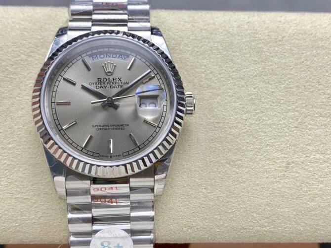 Replica Rolex Day-Date 128239 0005 White Gold Silver Index Dial 36MM Unisex Watch