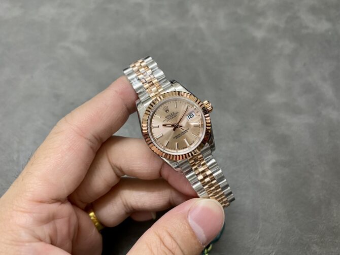 Rolex Datejust 28 Stainless Steel and Everose Gold 279171 0023 Rose Index Jubilee Lady Watch