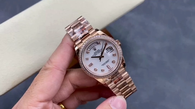 Replica Rolex Day-Date 36MM 128345RBR 0028 Mother of Pearl White Dial Everose Gold Unisex Watch