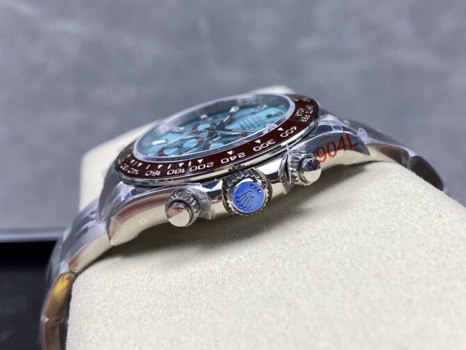 Rolex Platinum Cosmograph Daytona Ice Blue Ice Blue Diamond Baguette Mark 126506 0002