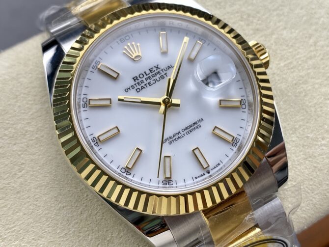 Rolex Datejust 126333 0015 White Index Oyster 41mm Two Tone Steel