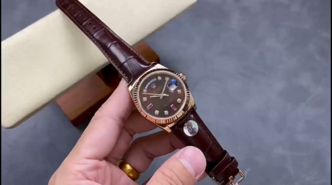 Replica Rolex Day Date 36 Everose Diamond Chocolate 118135 0020 Watch