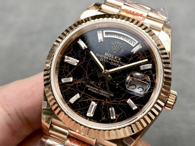 Replica Rolex Day Date 40 Eisenkiesel Baguette Automatic Diamond M228235 0045 Mens Watch