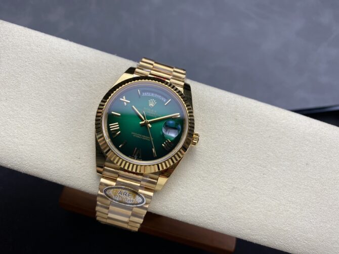 Replica Rolex Day Date 40 Yellow Gold Green Ombre Dial M228238 00691