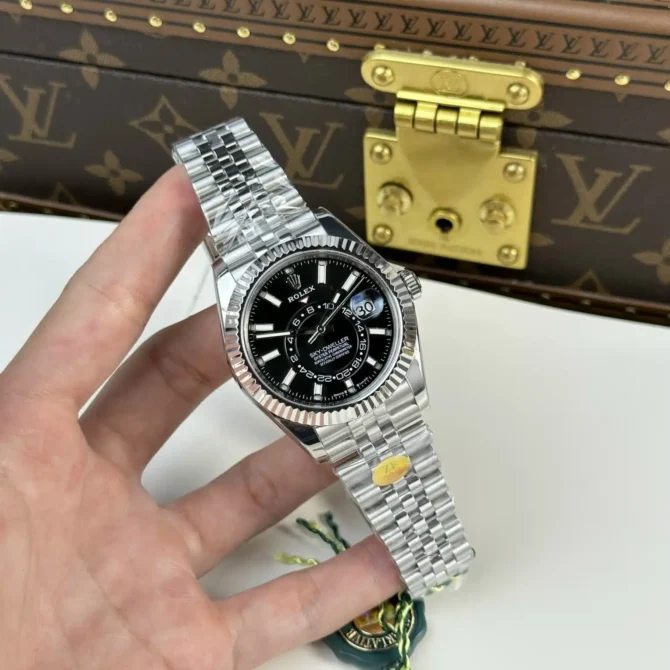 Rolex Sky Dweller Black Dial Jubilee m336934 0008 Automatic 42MM