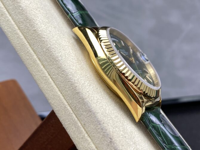 Replica Rolex Day Date 36 Green Dial Solid 18k Yellow Gold 118138 0003