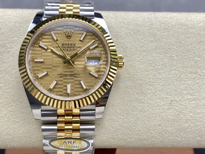 Rolex Datejust 126233 Champagne Motif dial Fluted Bezel 36MM Unisex Replica Watch