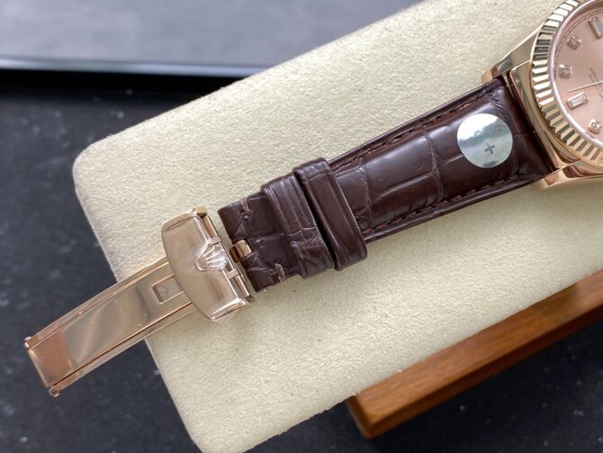 Replica Rolex Day Date 36 Yellow Gold Case 118135 0101 Brown Leather Watch